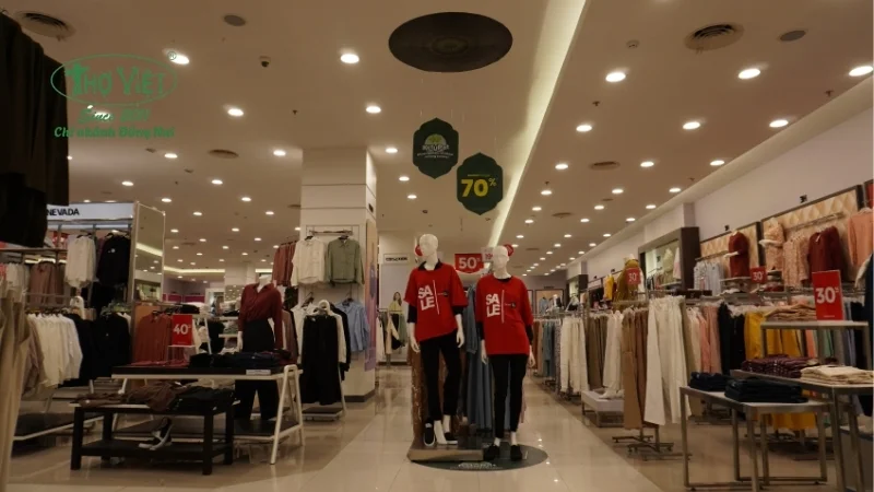 Mẫu shop thời trang