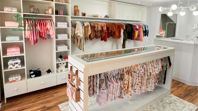 Mẫu shop thời trang đẹp nhất hiện nay