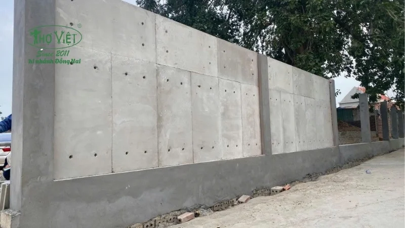 Tường bê tông cốt thép toàn khối