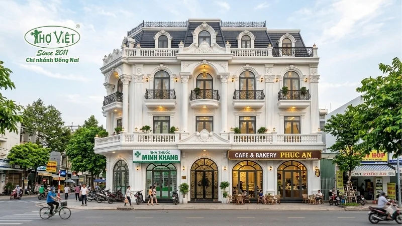 50+ mẫu nhà phố tân cổ điển 4 tầng đẹp cuốn hút 6 Nhà phố tân cổ điển 4 tầng kết hợp kinh doanh