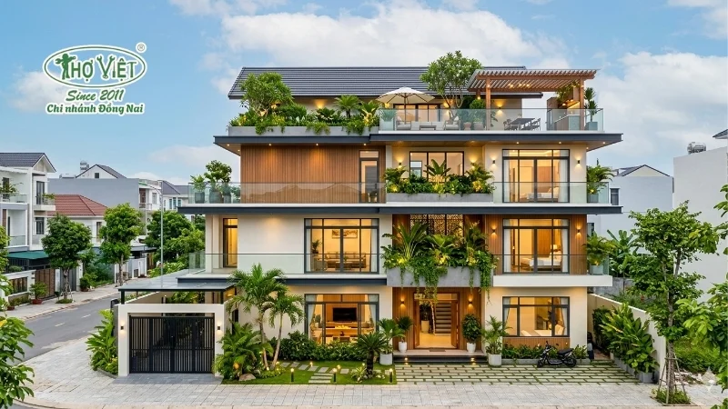 mẫu nhà 1 trệt 2 lầu 1 sân thượng đáng xây