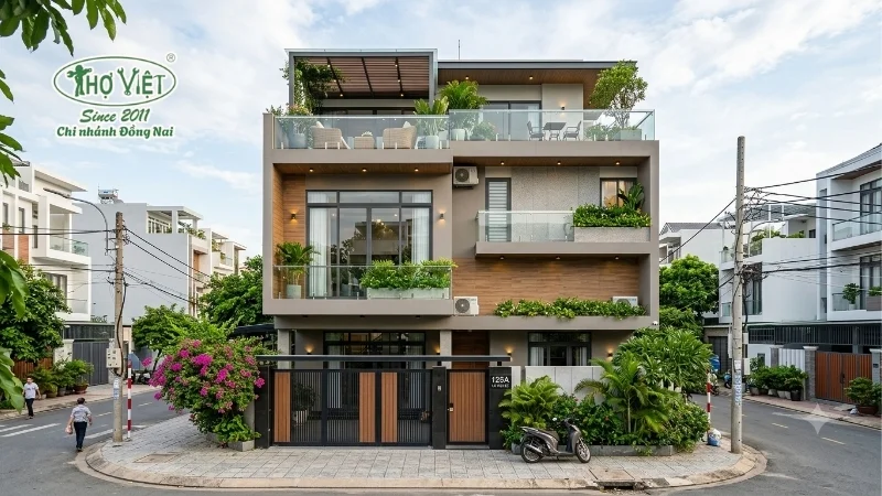 mẫu nhà 1 trệt 2 lầu 1 sân thượng đáng xây