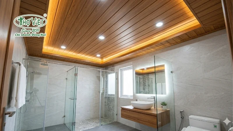 Trần nhựa giả gỗ